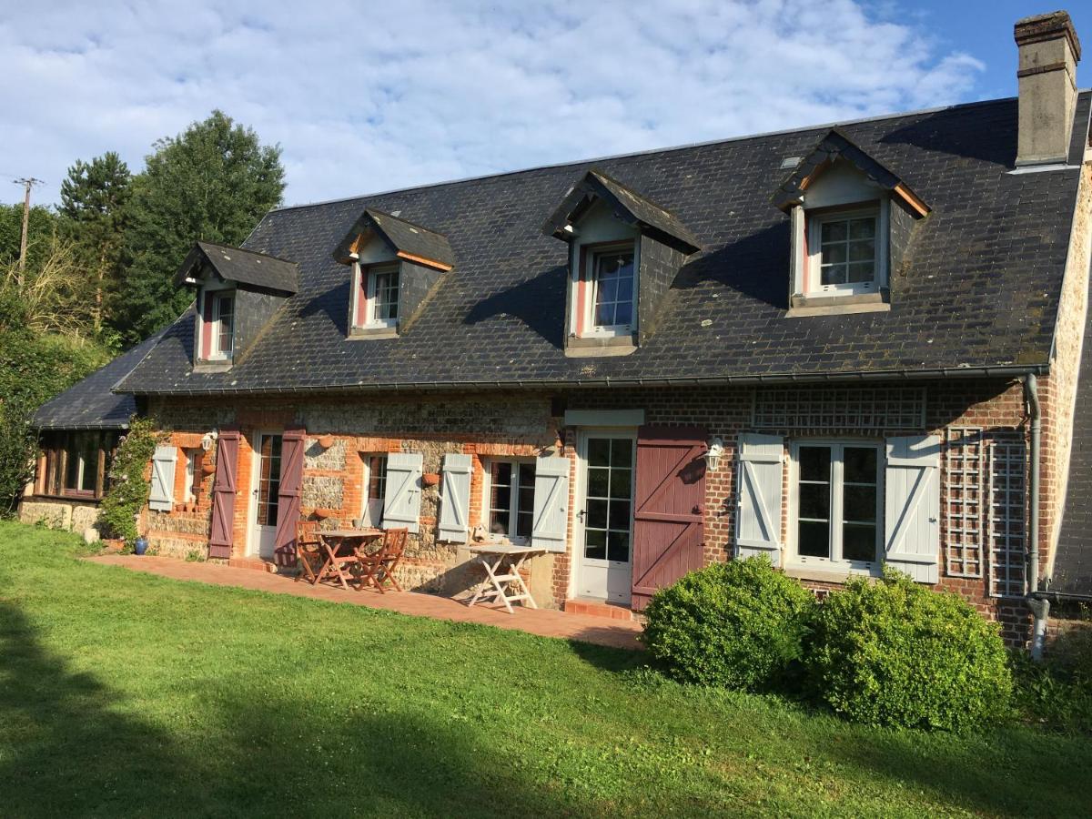 La Cour Martin à 7 km d'Etretat-Gîte classé 3 étoiles Cuverville  Esterno foto